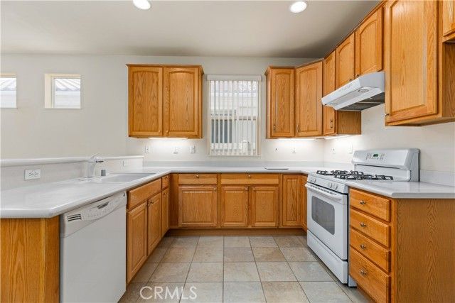 1729 Desert Poppy Lane, Beaumont, CA 92223