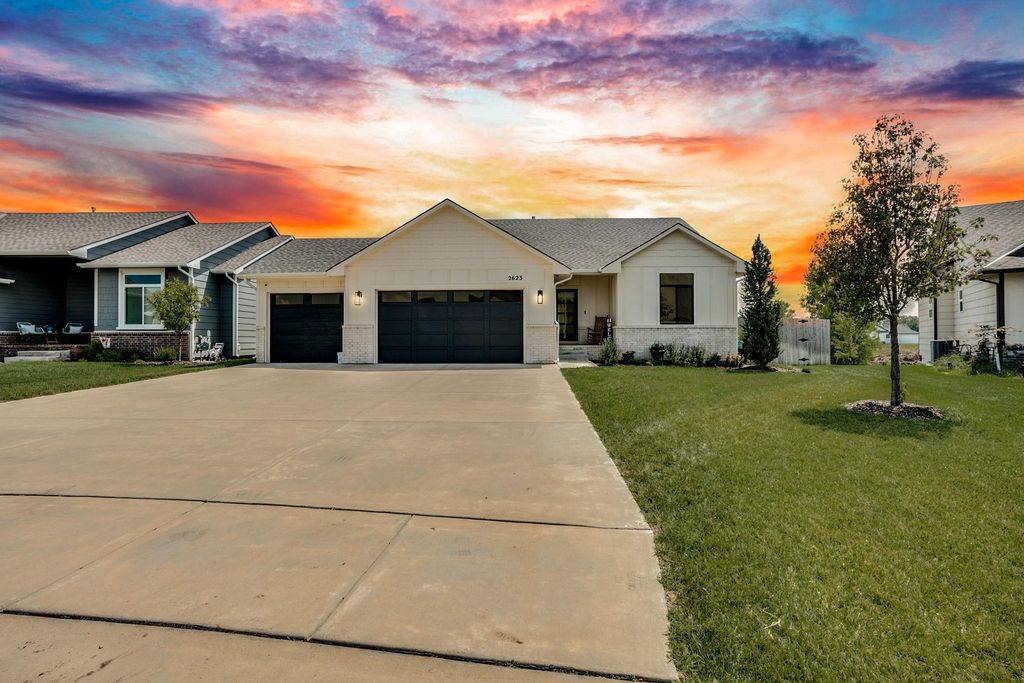 2623 E 48th St N, Wichita, KS 67219