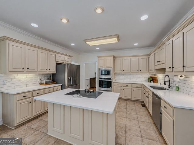 149 Robson Trail, Mcdonough, GA 30252