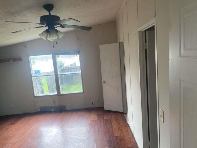 16400 Hill Country Drive, Conroe, TX 77302