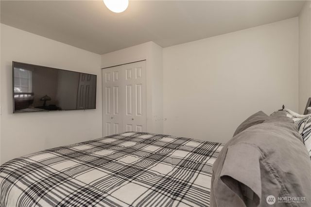 8119 117th Street Ct E, Puyallup, WA 98373