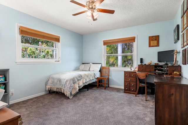 19785 Castlewood Drive, Jupiter, FL 33458