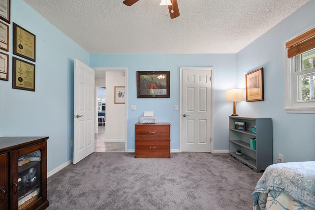 19785 Castlewood Drive, Jupiter, FL 33458