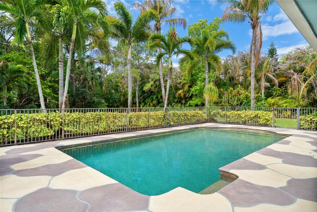 19785 Castlewood Drive, Jupiter, FL 33458