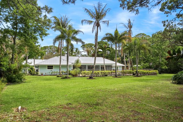 19785 Castlewood Drive, Jupiter, FL 33458
