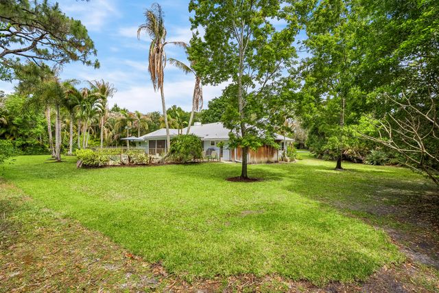 19785 Castlewood Drive, Jupiter, FL 33458