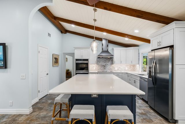 19785 Castlewood Drive, Jupiter, FL 33458