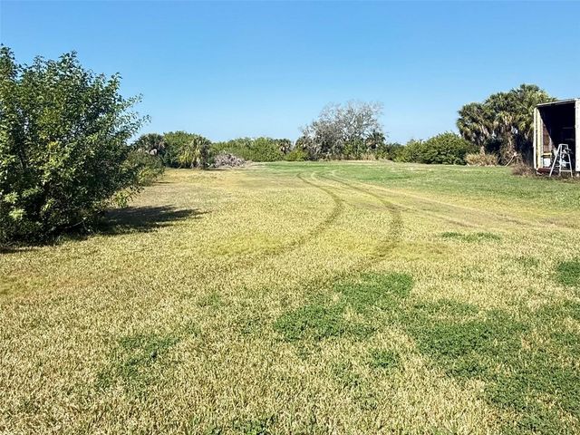 4858 TROYDALE ROAD, Tampa, FL 33615