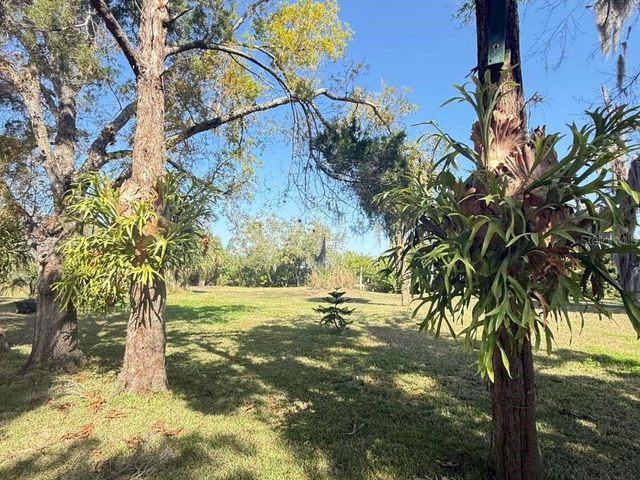 4858 TROYDALE ROAD, Tampa, FL 33615