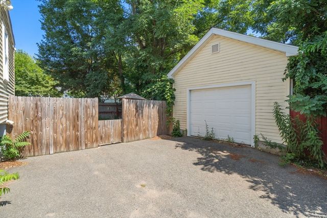 210 School Street, Stoughton, MA 02072