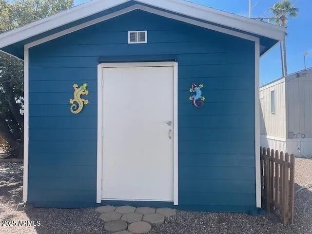 2050 W DUNLAP Avenue B153, Phoenix, AZ 85021