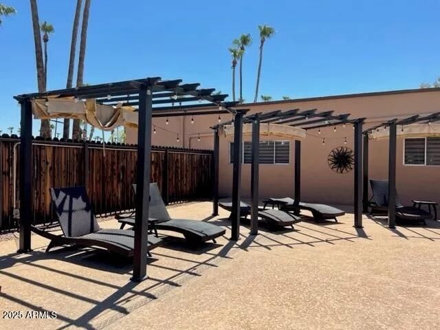 2050 W DUNLAP Avenue B153, Phoenix, AZ 85021