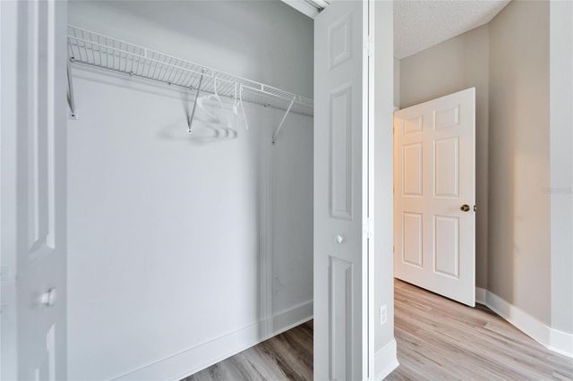 1032 RADISON AVENUE 2, Sun City Center, FL 33573