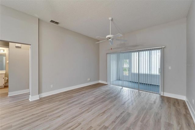 1032 RADISON AVENUE 2, Sun City Center, FL 33573