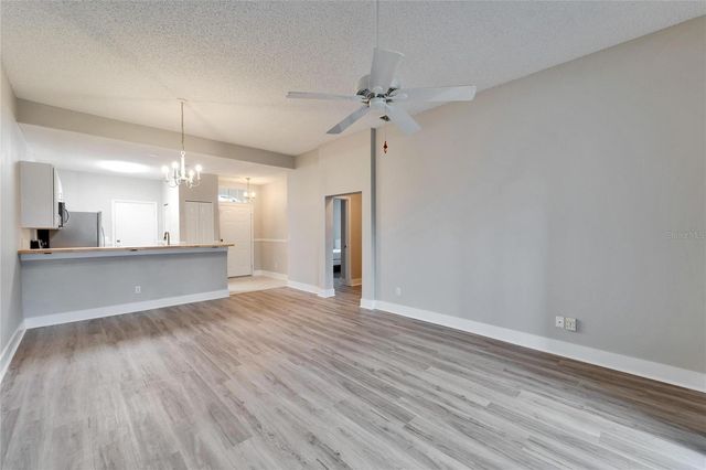 1032 RADISON AVENUE 2, Sun City Center, FL 33573