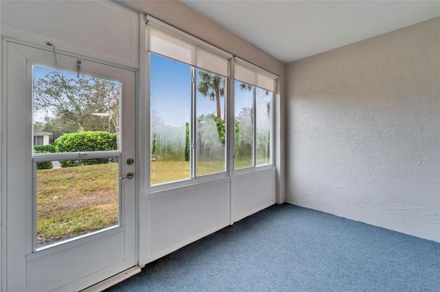1032 RADISON AVENUE 2, Sun City Center, FL 33573