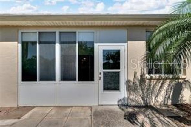 1032 RADISON AVENUE 2, Sun City Center, FL 33573