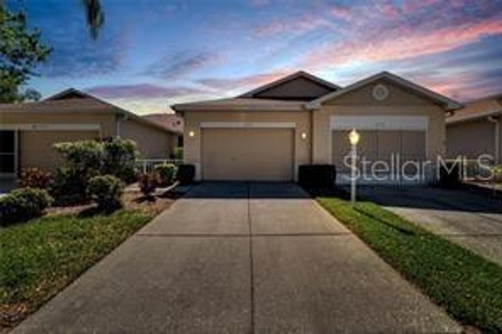 1032 RADISON AVENUE 2, Sun City Center, FL 33573