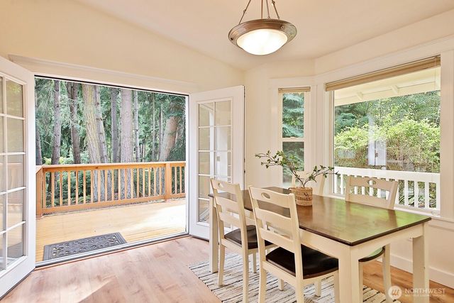 3198 Eaglecrest Lane, Clinton, WA 98236