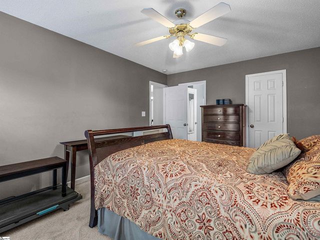 554 Fawn Branch Trail, Boiling Springs, SC 29316