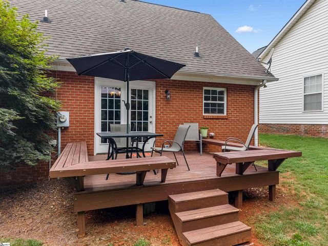 554 Fawn Branch Trail, Boiling Springs, SC 29316