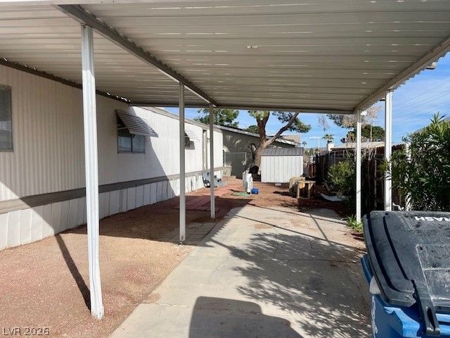 2872 Green Tree Avenue, Las Vegas, NV 89142