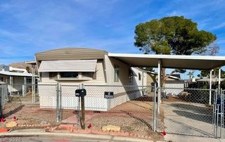 2872 Green Tree Avenue, Las Vegas, NV 89142