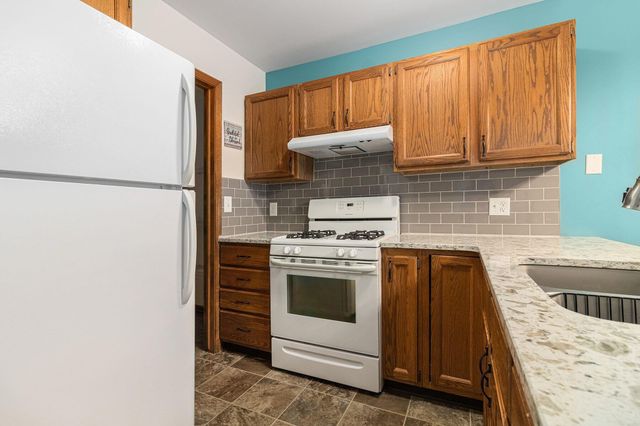 3448 Stonegate Lane Sw, City Of Wyoming, MI 49519