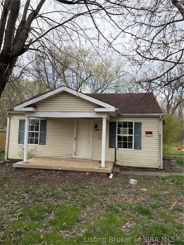 220 Mann Avenue, Austin, IN 47102