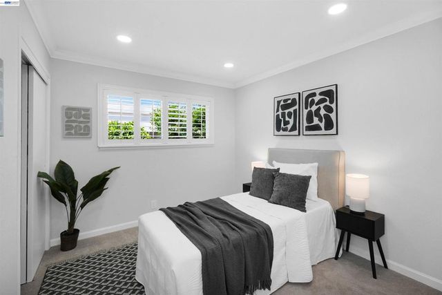 5107 Royal Palm Dr, Fremont, CA 94538