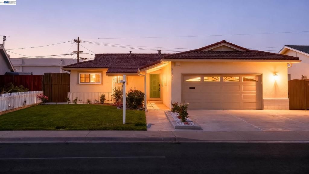 5107 Royal Palm Dr, Fremont, CA 94538