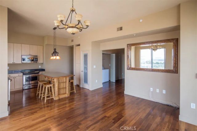 488 E Ocean, Long Beach, CA 90802