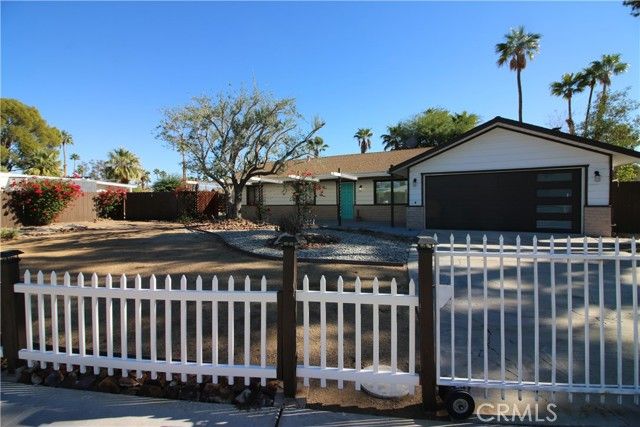 2200 N Carillo Road, Palm Springs, CA 92262