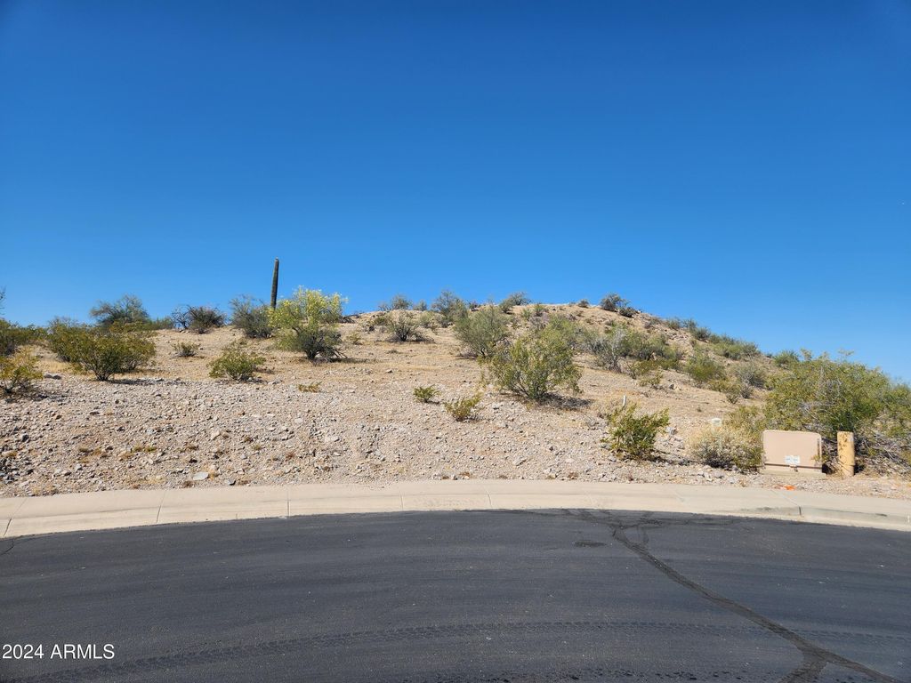 17929 W ESTES Way 6, Goodyear, AZ 85338 — photo 3