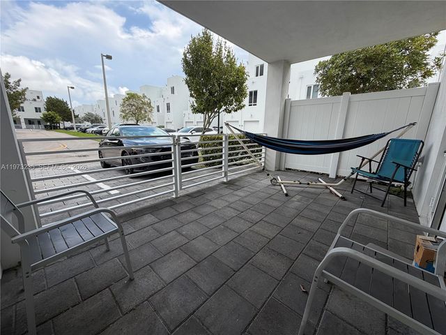 6401 NW 103rd Place 106, Doral, FL 33178