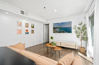 116 S Croft 102, Los Angeles, CA 90048