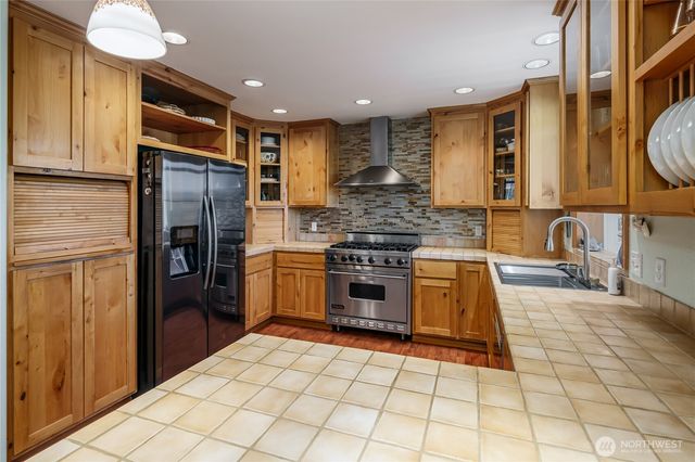 249 E Haller Avenue, Arlington, WA 98223