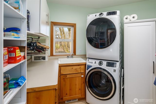 249 E Haller Avenue, Arlington, WA 98223