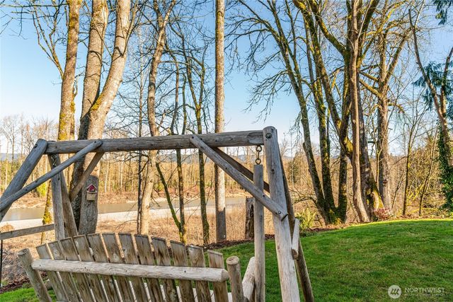 249 E Haller Avenue, Arlington, WA 98223