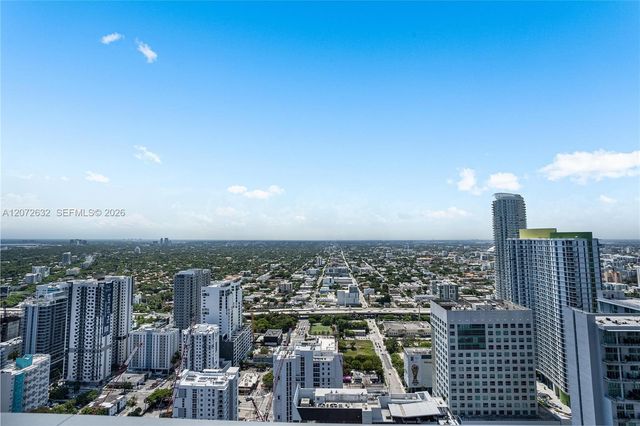 88 SW 7th Street 4006, Miami, FL 33130