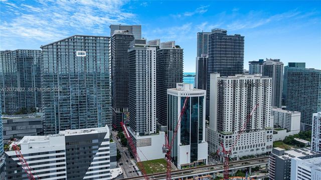 88 SW 7th Street 4006, Miami, FL 33130