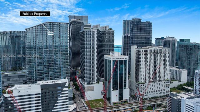 88 SW 7th Street 4006, Miami, FL 33130