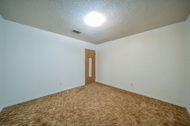 806 E Coral Way, Grand Prairie, TX 75051