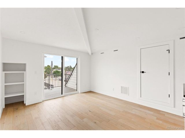 2362 S Acoma St, Denver, CO 80223