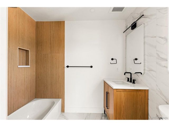 2362 S Acoma St, Denver, CO 80223
