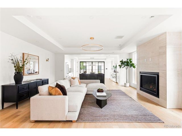 2362 S Acoma St, Denver, CO 80223