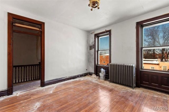 3106 Chippewa Street, St Louis, MO 63118