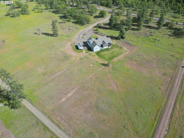 505 Woodland Rd, Goldendale, WA 98620