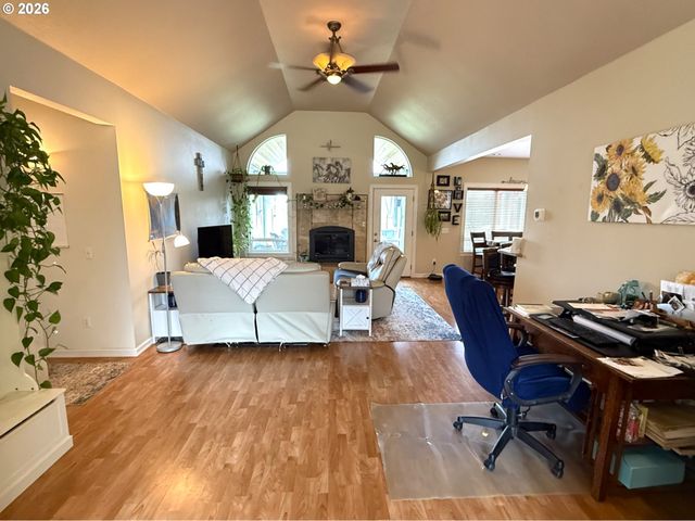 505 Woodland Rd, Goldendale, WA 98620