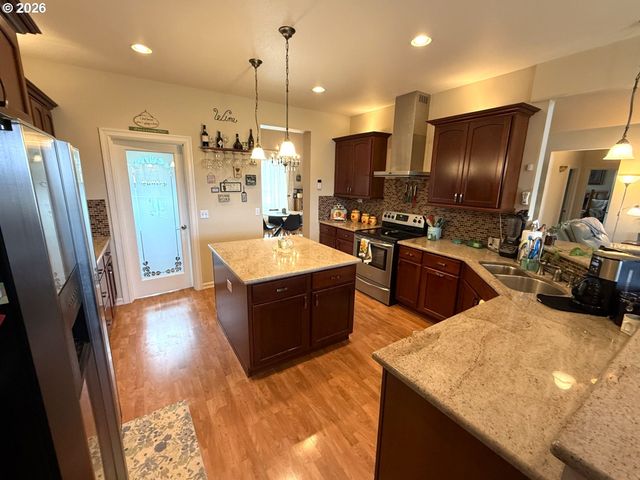 505 Woodland Rd, Goldendale, WA 98620